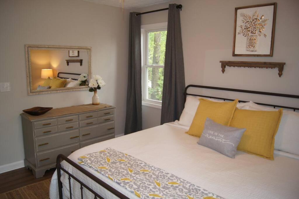 Less Than 3 Miles To Downtown With Firepit Ellijay Exterior foto